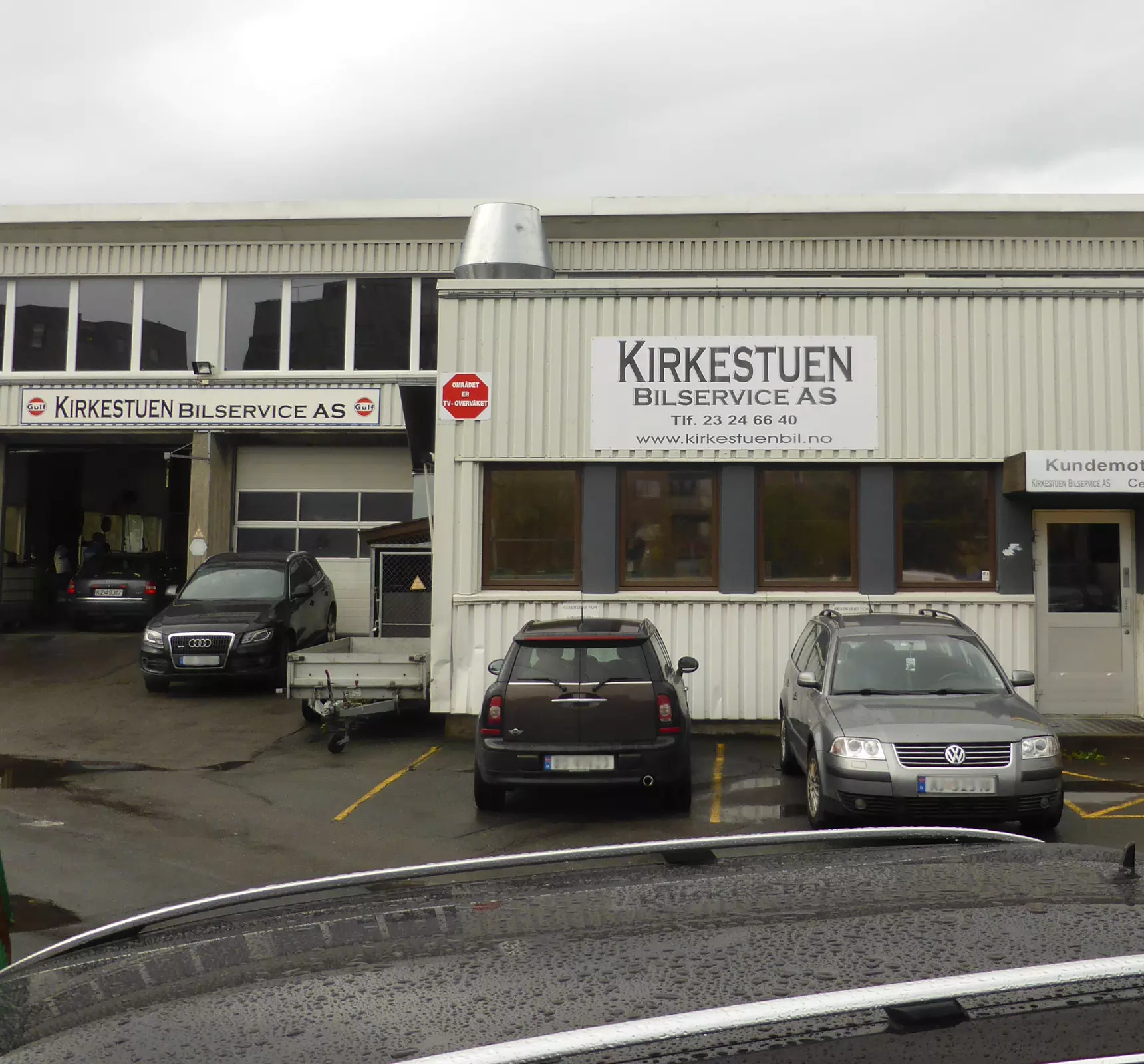 Fasaden til Kirkestuen Bilservice AS