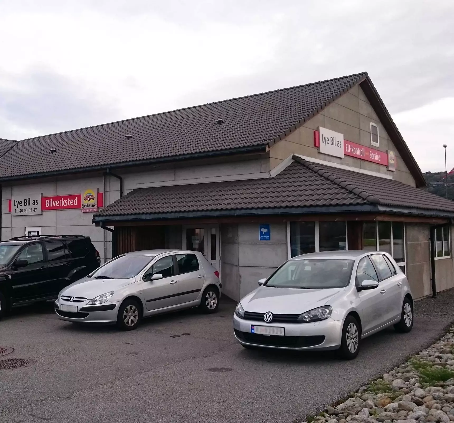 Bygningen til bilverkstedet Lye Bil AS